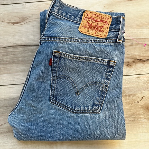 Levi's Denim - VINTAGE LEVI 501